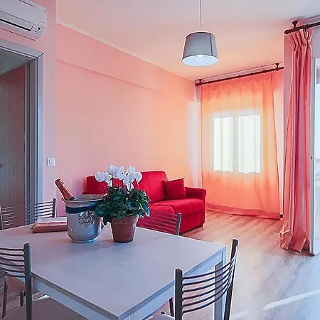 Beautiful In With 1 Bedrooms, Wifi And Outdoor Swimming Pool Pietra Ligure