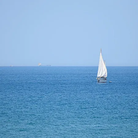 Appartamento Beautiful In With 1 Bedrooms, Wifi And Outdoor Swimming Pool Pietra Ligure